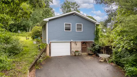16 Pine Ridge Dr, Andover, CT 06232