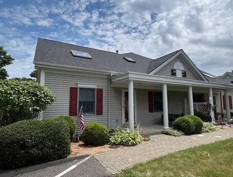 303 Stoney Way #303, New Fairfield, CT 06812