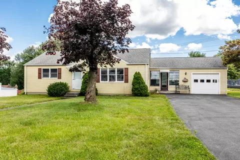 100 Concord Cir, Wethersfield, CT 06109