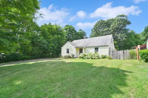 9 Grant St, Vernon, CT 06066