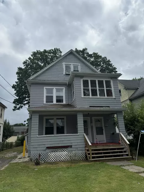 53-55 Sharon St, Hartford, CT 06112