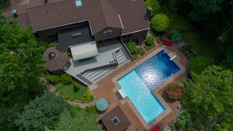 109 Irene Dr, Vernon, CT 06066