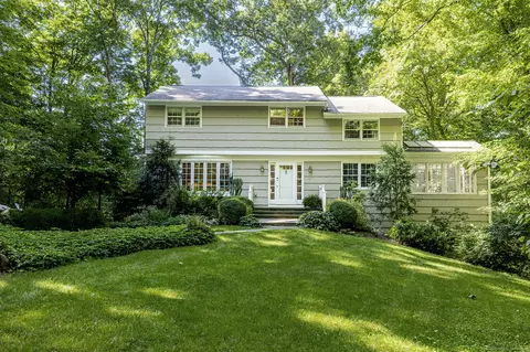 45 Cooper Hill Rd, Ridgefield, CT 06877