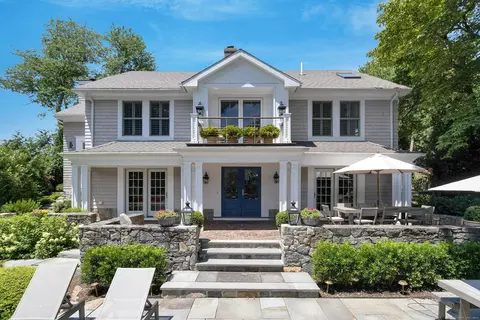 7 Highland Ave, Norwalk, CT 06853