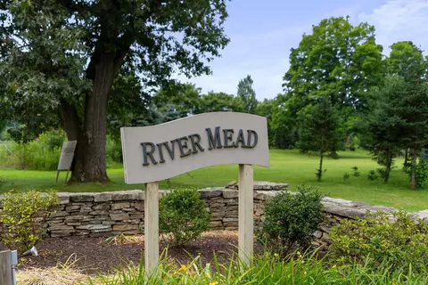 22 River Vw, Avon, CT 06001