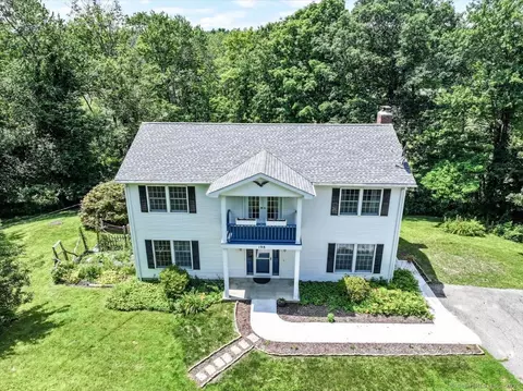 198 Cornwall Rd, Warren, CT 06754