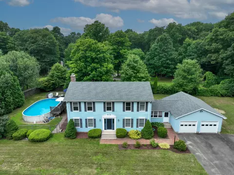 141 Burr Rd, Haddam, CT 06441