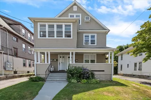 181 Fox St, Bridgeport, CT 06605