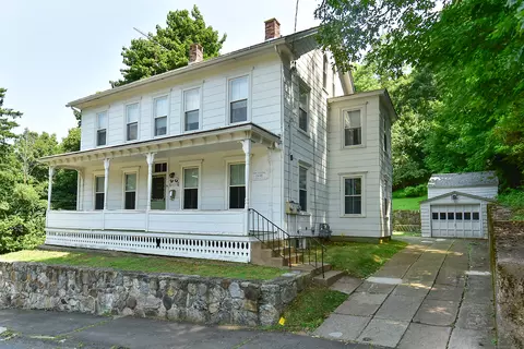 19 Hammond St, Vernon, CT 06066