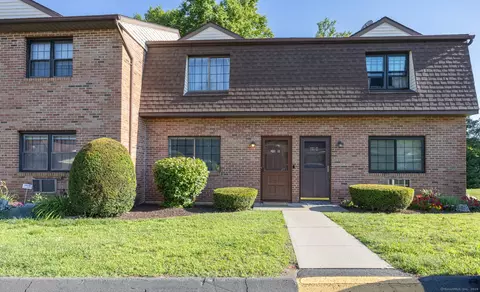 143 Pine Hill Rd #20B, Thomaston, CT 06787