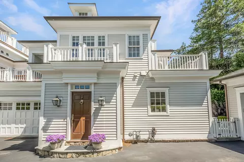 45 Orchard Pl #E, Greenwich, CT 06830