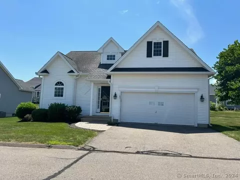 66 Rivercrest Dr #66, Plantsville, CT 06479