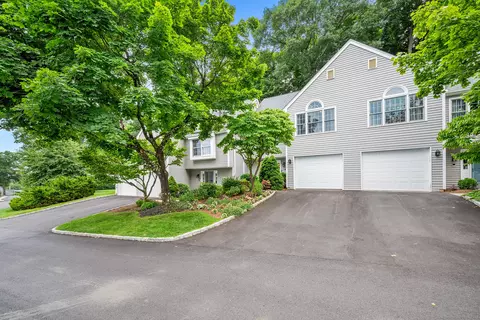 120 Prospect St #5, Ridgefield, CT 06877