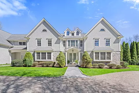 84 Laurel Brook Ln, Fairfield, CT 06824