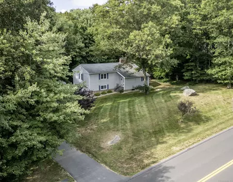 23 Eastbury Hill Rd, Glastonbury, CT 06033
