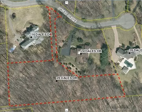 20 Dales Dr, Woodbridge, CT 06525