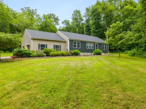 46 High Meadow Dr, Plainfield, CT 06374