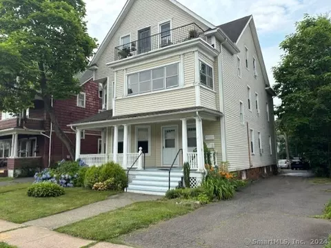 25 Fairview St, West Hartford, CT 06119