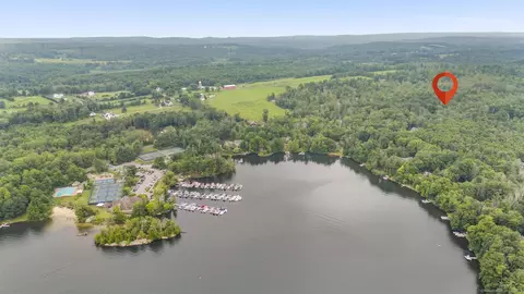 18 Dresden Cir, Goshen, CT 06756