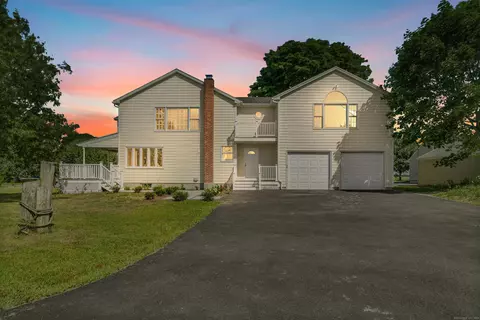 5 Crown St, Stratford, CT 06615