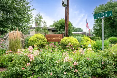 158 Gillies Ln #158, Norwalk, CT 06854