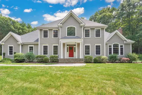 45 N Mountain Rd, Canton, CT 06019