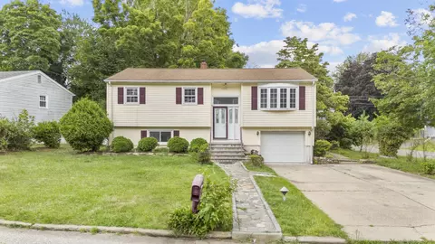 145 Eastwood Rd, Bridgeport, CT 06606