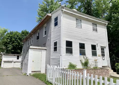 31 Edgewood St, Hartford, CT 06112