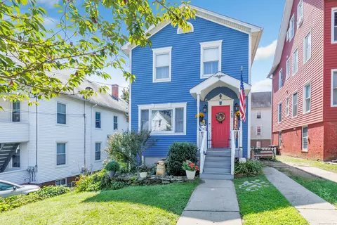 28 E 9th St, Derby, CT 06418