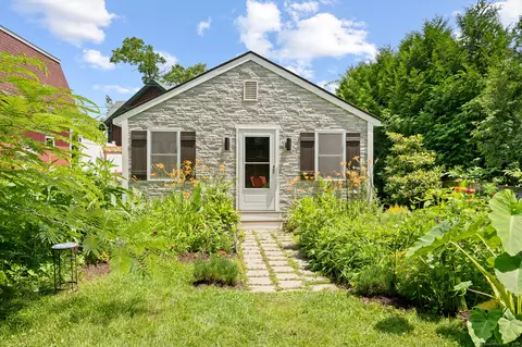 8 Beach View Road Ext, Voluntown, CT 06384