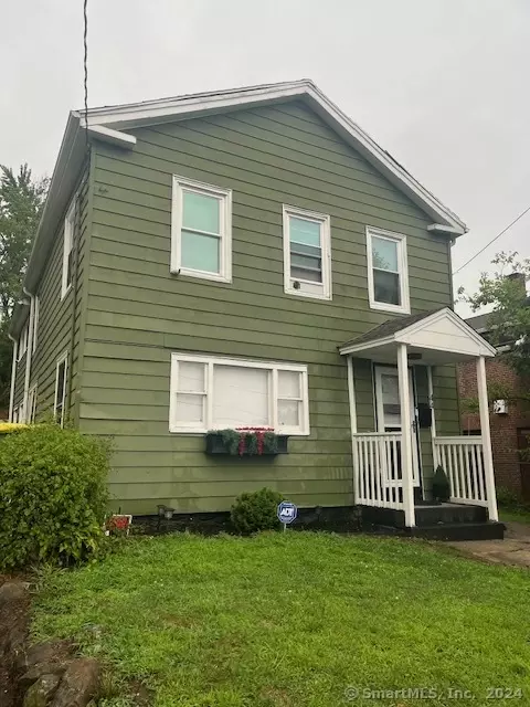 44 Hopkins St, Waterbury, CT 06704