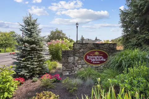 108 Lexington Blvd #108, Bethel, CT 06801