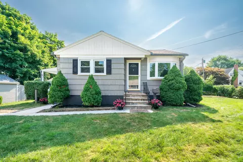 62 Murray St, Middletown, CT 06457