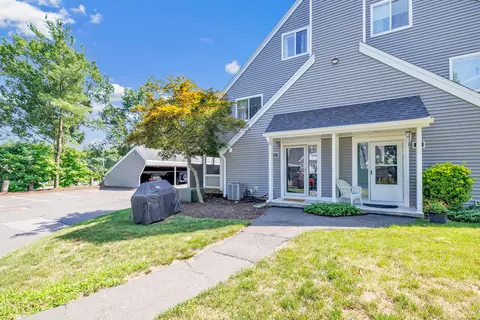 129 Country Pl #129, Shelton, CT 06484