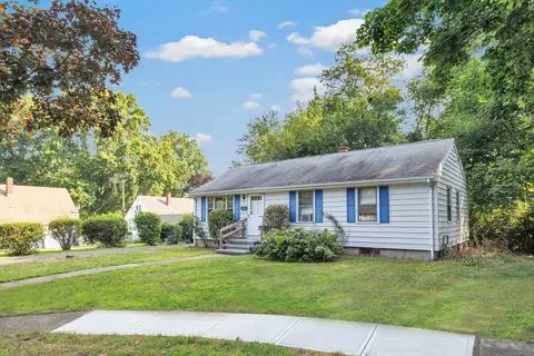 16 Red Bird Dr, Stratford, CT 06614