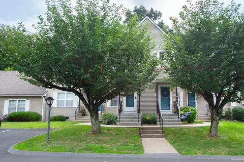 706 Highpoint Dr #706, Rocky Hill, CT 06067