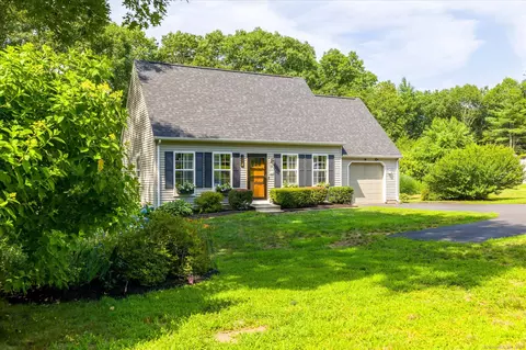 64 Picabo St, Killingly, CT 06239