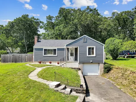 67 Maplehurst Ave, New Britain, CT 06053