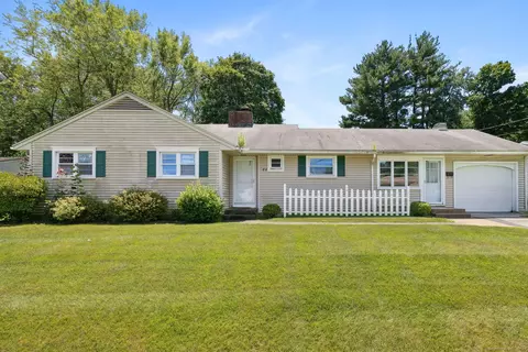 44 Laurel St, Enfield, CT 06082