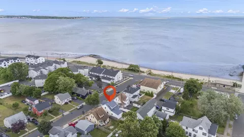 20 Anderson Ave, West Haven, CT 06516