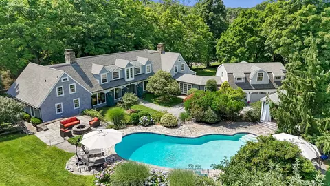 34 Drum Hill Rd, Wilton, CT 06897