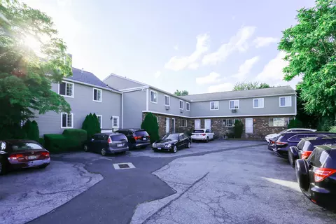 212 Wardwell St #D, Stamford, CT 06902