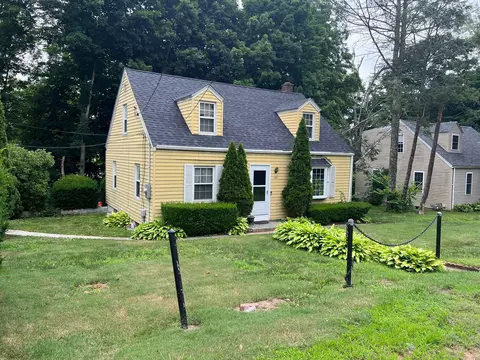 155 Shepard Ave, Hamden, CT 06514