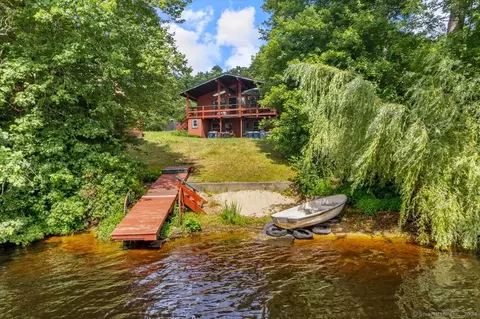 42 Wilson Rd, Voluntown, CT 06384