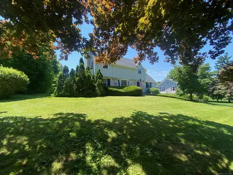 37 Copse Rd, Madison, CT 06443