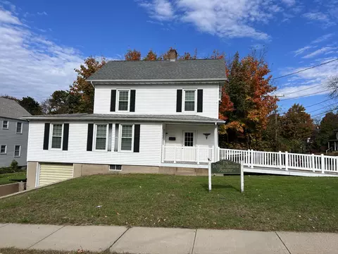 576 E Main St, Meriden, CT 06450