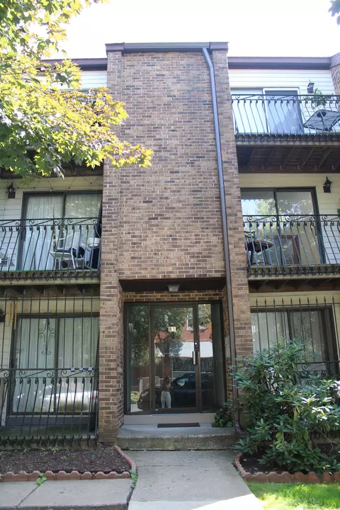 81 Mountford St #A4, Hartford, CT 06114