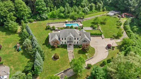 539 Sport Hill Rd, Easton, CT 06612