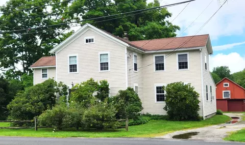 13 South St, Roxbury, CT 06783