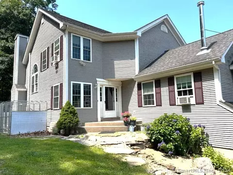 46 Nedobity Rd, Higganum, CT 06441